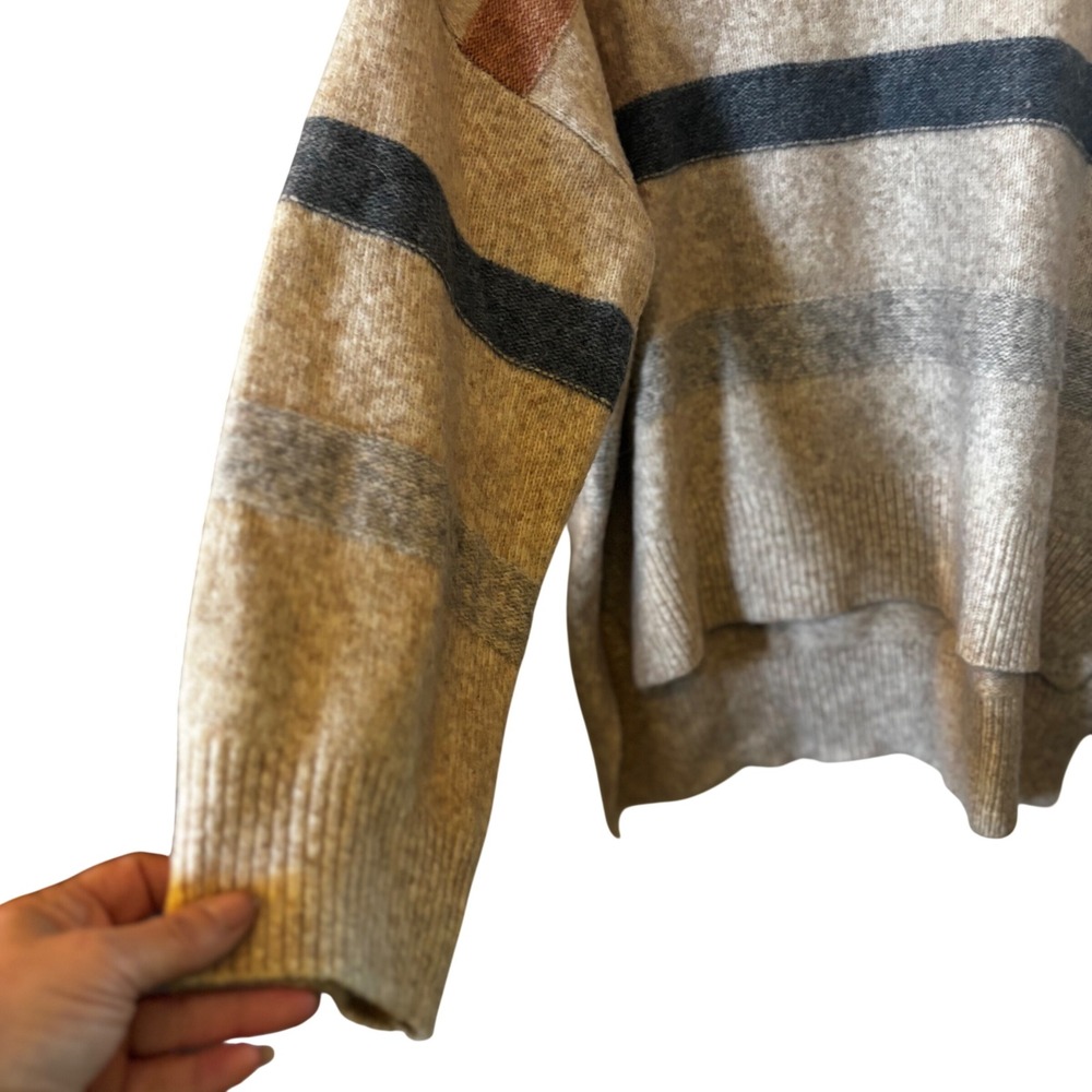 Fate Women's Juniors Oversized Sweater XS‎ Striped Crew Neck High Low - Picture 2 of 4